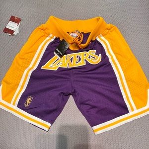 Mitchell & Ness just Don lakers shorts